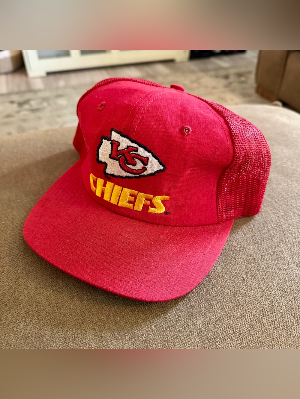 Vintage Kansas City Chiefs Snapback Trucker Hat